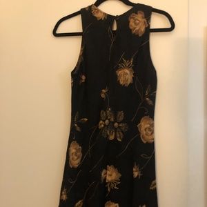 Vintage Twin Knee-length dress